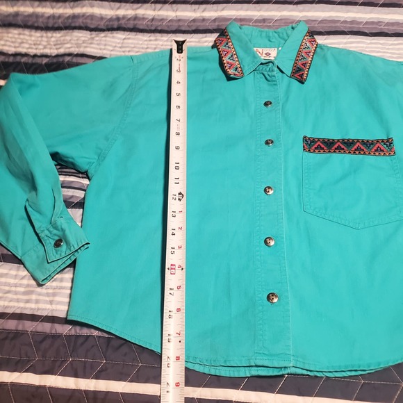 Vintage Nuovo Sz S Aztec Embellished Blue Cotton Cropped Button Up Shirt - Picture 12 of 13